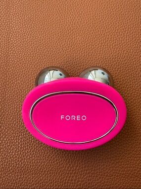 FOREO Bear Facial Microcurrent Device